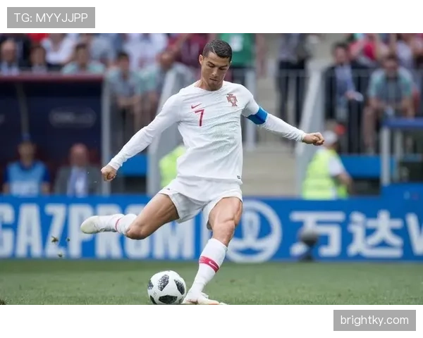 C罗是否该离开欧洲：竞技状态与战术适配分析